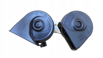 KLAKSON SYGNAŁ FORD MUSTANG Mk6 2015 1908657 _ FR3T-13A803-DA