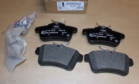 Klocki hamulcowe tył Citroen OE / DS5 16 478 738 80