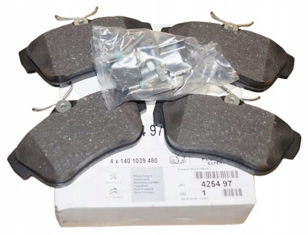 ZESTAW 4 KLOCKÓW TYŁ OE 425497