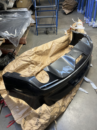 ZDERZAK TYŁ FORD MUSTANG Mk6 2015- 17 OE 2017275 _ FR3B-17D781-AKPRAA