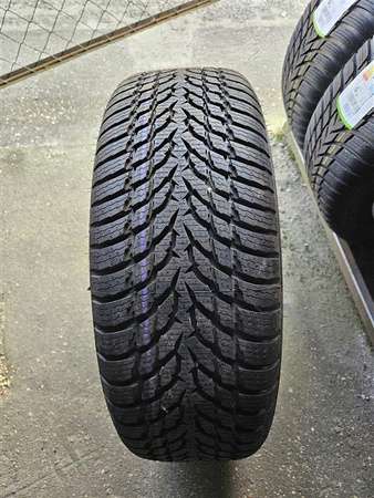 4 KOŁA ZIMOWE STALOWE 6.5J ET48 NOKIAN SNOWPROOF 205/60 R16 NOWE FORD