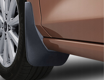 CHLAPACZE FORD FIESTA 2017- PRZÓD ORYGINALNE