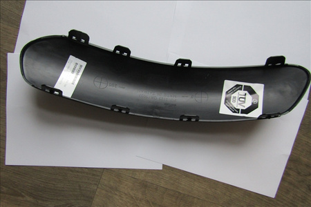 Listwa Zderzaka Citroen C3 Strona Prawa OE 7452HG