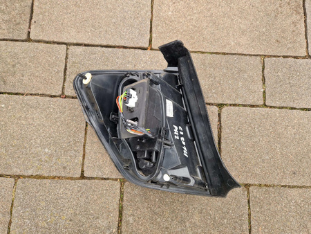 Citroen C3 lampa tył prawa 9803928480