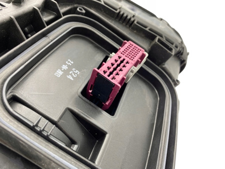 REFLEKTOR PRAWY PRZEDNI MERCEDES A2048203539 | 2048203539