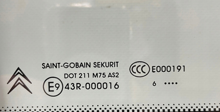 Szyba tylna boczna Citroen OE C4 PICASSO 8569NY