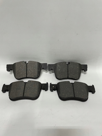 Zestaw klocków hamulcowych Citroen OE 1667817080