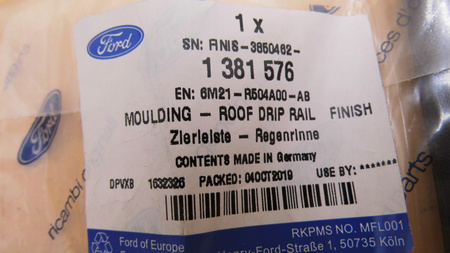 ZAŚLEPKA LISTWY DACHOWEJ PRZÓD PRAWA FORD S-MAX 2006- _ 1381576 _ 6M21-R504A00-AB