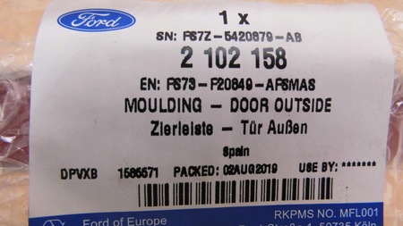 LEWA LISTWA DRZWI BOCZNYCH FORD MONDEO Mk5 2015-_2102158_FS73-F20849-AFSMAS