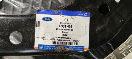 MOCOWANIE BELKI ZDERZAKA TYLNEGO FORD RANGER Mk5_1901436_AB39-17788-BB