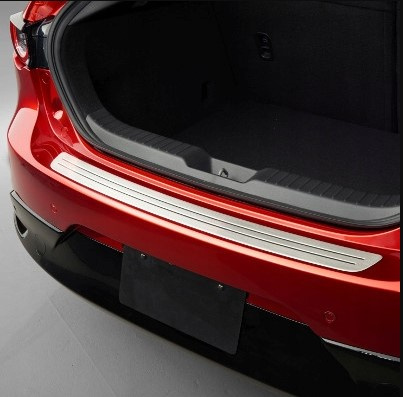 Listwa ochronna tylnego zderzaka- Mazda 3 BP HB_BDENV4080