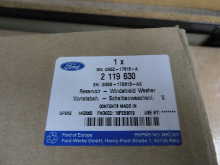 ZBIORNIK PŁYNU DO SPRYSKIWACZY FORD MUSTANG 2015- 2526632 _ GR3B-17B613-AF