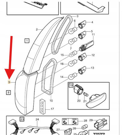 LAMPA TYLNA LEWA VOLVO XC70 V70 2000- OE 30655379