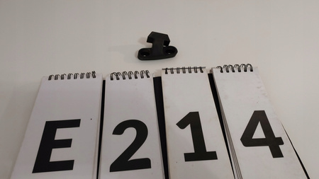 PRAWY ODBÓJ KLAPY BAGAŻNIKA VOLVO XC90 2016- OEM/OE 31455830