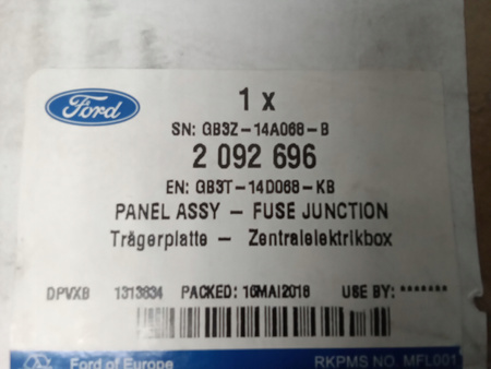 SKRZYNKA BEZPIECZNIKÓW FORD RANGER Mk5 2016-2019 2202366 _ GB3T-14D068-KC