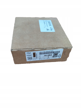 Zestaw klocków ham. tył Peugeot 308 Partner Citroen Berlingo OE 1668247580