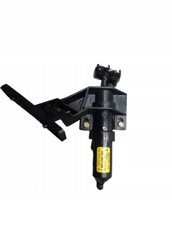DYSZA LEWA SPYSKIWACZA FORD MONDEO Mk3 1346678 _ 1S71-13L015-AE