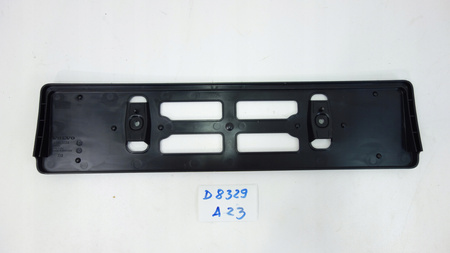 RAMKA TABLICY REJ. PRZÓD VOLVO XC40 OE 31663034