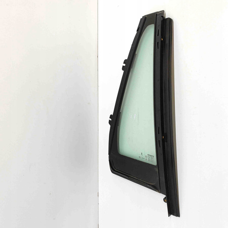 SZYBA DRZWI PRAWY TYŁ ĆWIARTKA VOLVO XC90 2016- OEM/OE 32368763